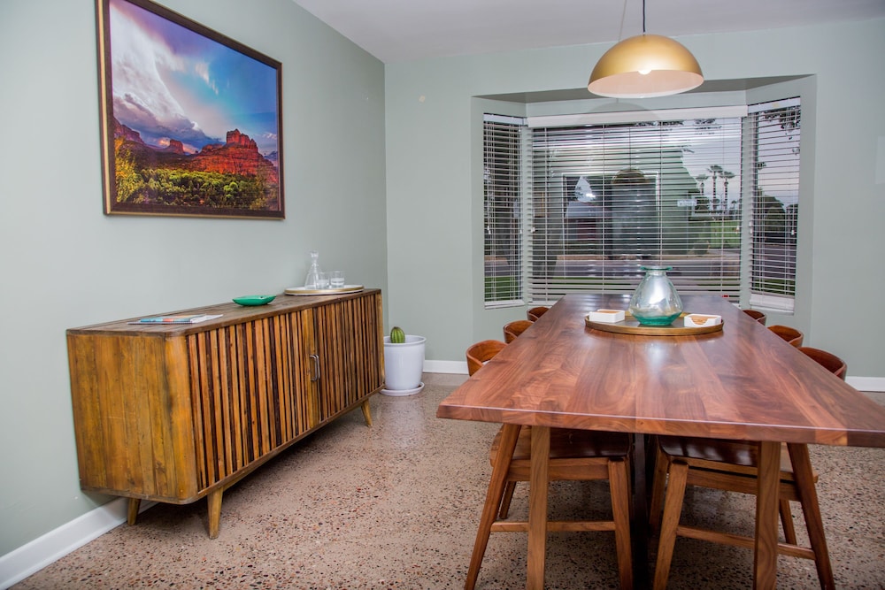 Encanto Vistas, A Golf Property in Central Phoenix