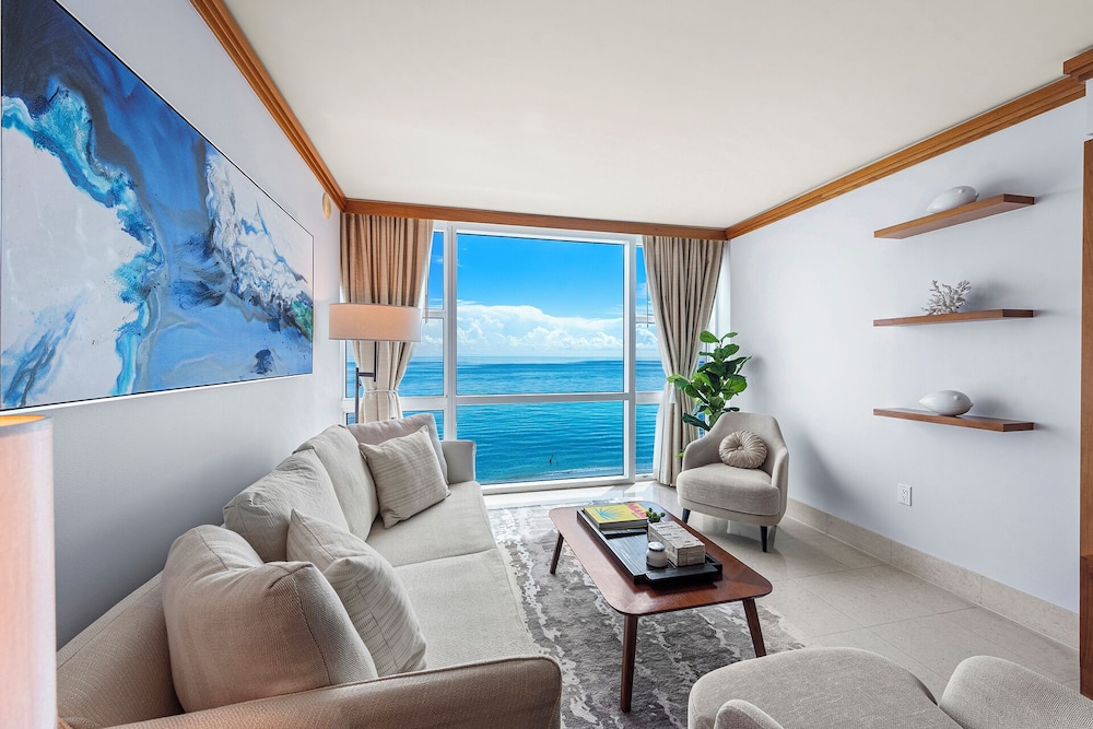Luxury Vacation Rentals at Carillon Wellness Resort by LRMB