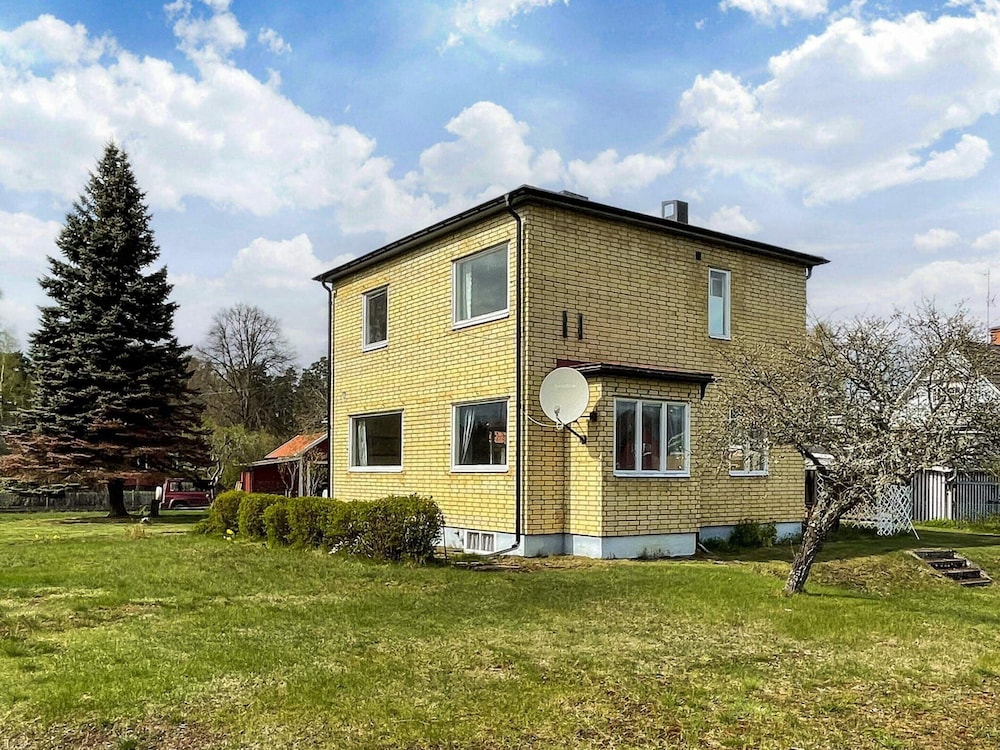 5 Person Holiday Home in Fagelfors