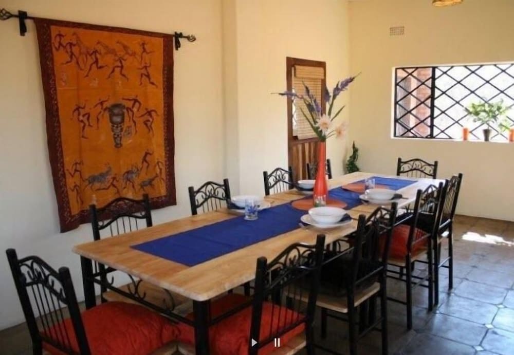 Bongwe Guesthouse and Camp