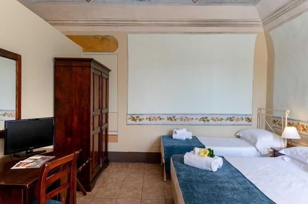 Borgo San Martino Residence Hotel & SPA