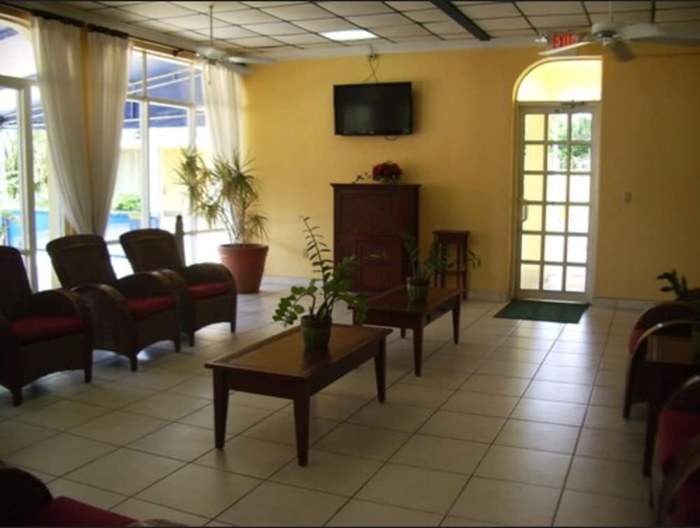Grand Bahama Island - Freeport Vacations - Royal Islander Hotel - Property Image 2