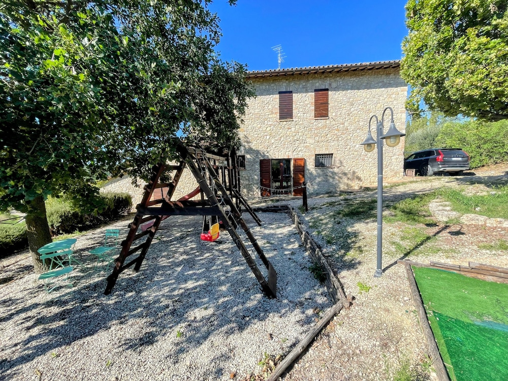Detached Villa With Games Room, Pool, and Panoramic Views in San Damiano