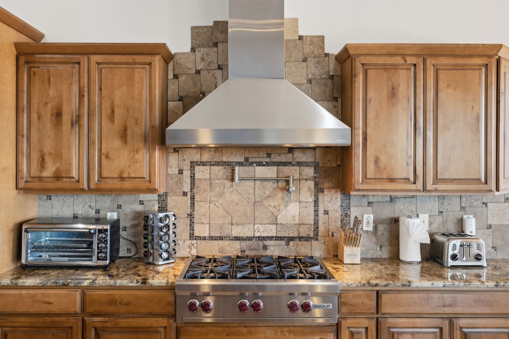 Sono - The Sonoran - Scottsdale - 16215 E Cavedale