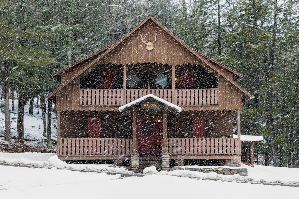 Urban Cowboy Lodge 11