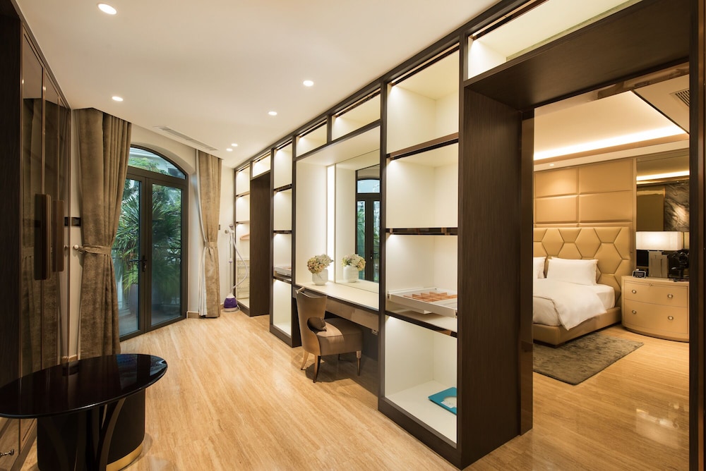 Icity Lakeview Saigon Villa