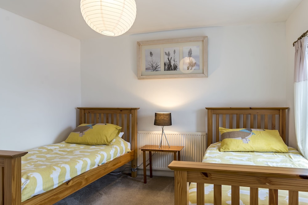 Shell Cottage 2 Bedroom Holiday view 5