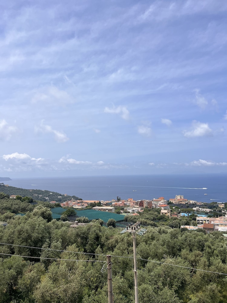 Relais il Chiostro Historic Courtyard and Panoramic Terrace near Sorrento — 7