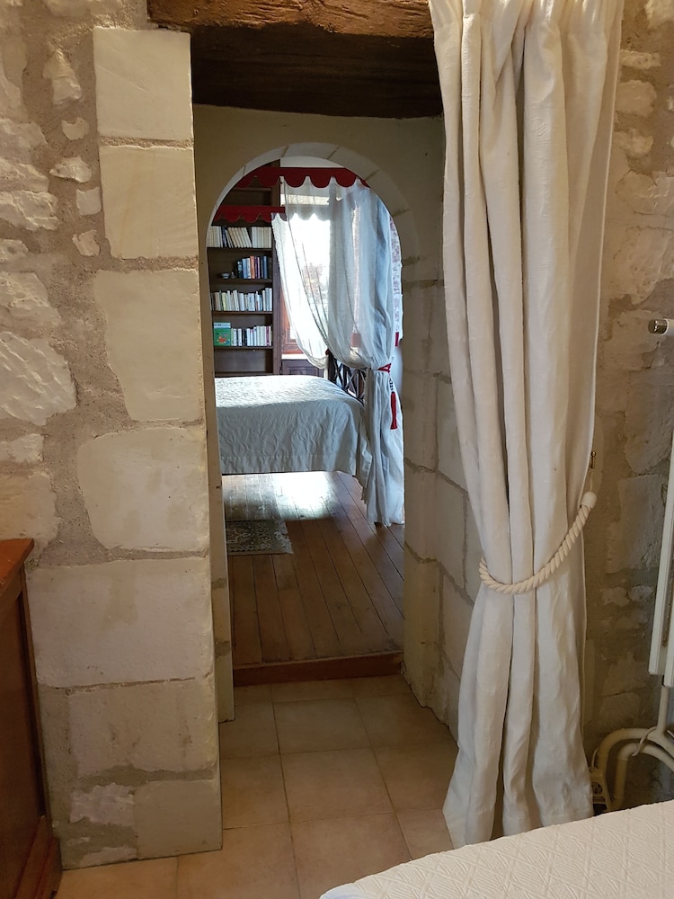 Photo 28