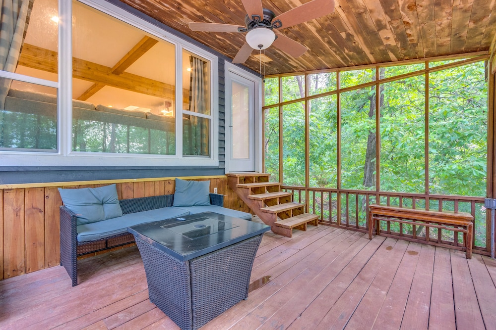 Scranton Vacations - Lakefront Arkansas Abode - Deck, Grill Fire Pit - Property Image 15