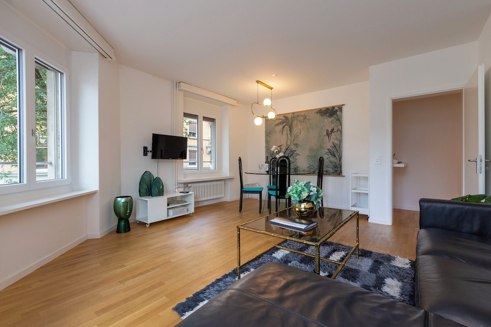Kaya Zurich Wiedikon
