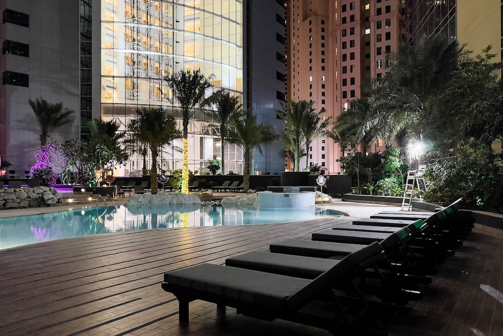 Excellent 2 bedroom at Al Fattan