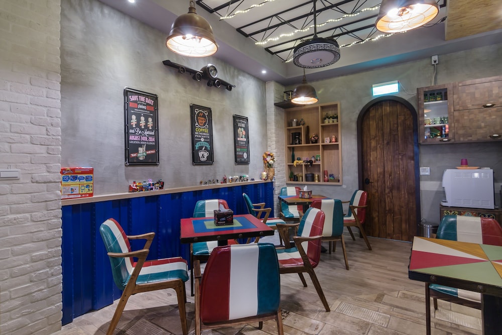J.T World FunTrip B&B