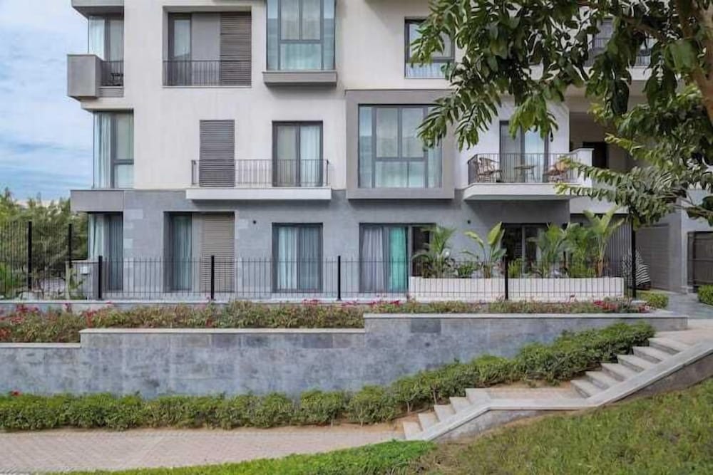 Rivera 2bedroom with Garden Eastown near EDNC Mall