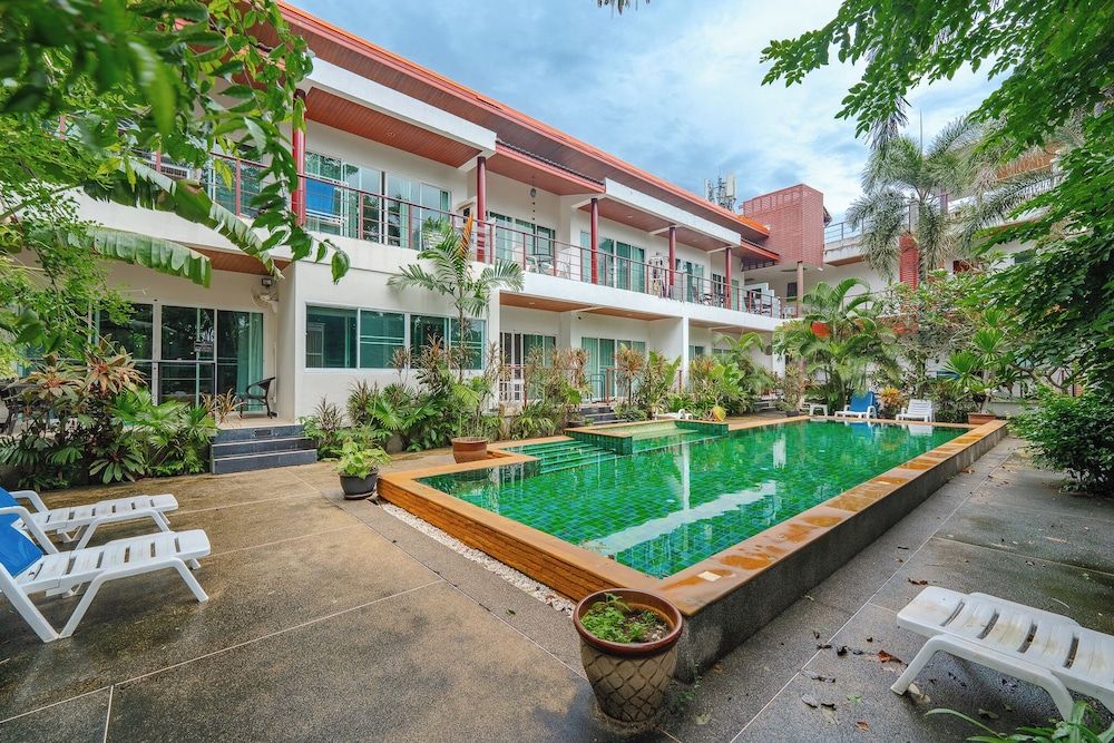 Unwind Peaceful Near NaiHarn C200
