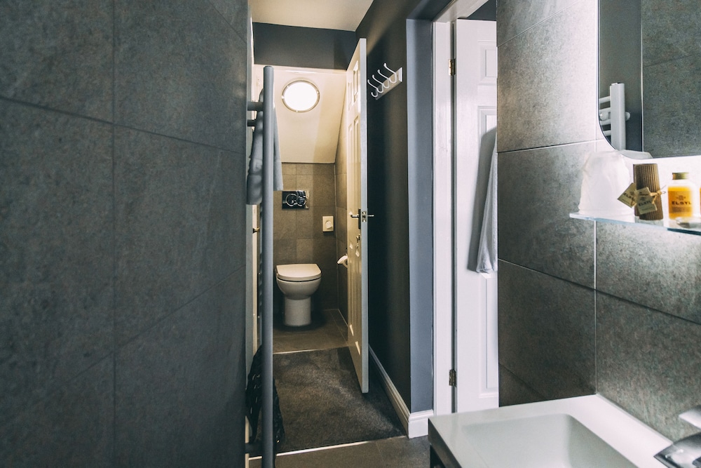 Weavers Guest House, photo 110