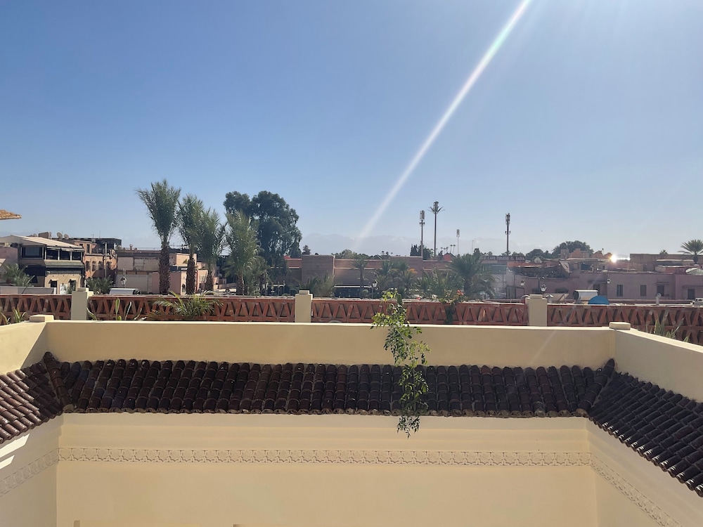 Riad Al Muhandiz