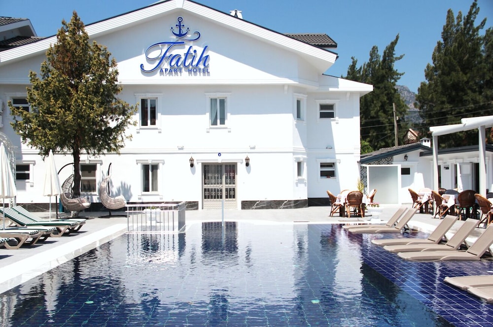 Hotel Fatih Apart Hotel - Image 1