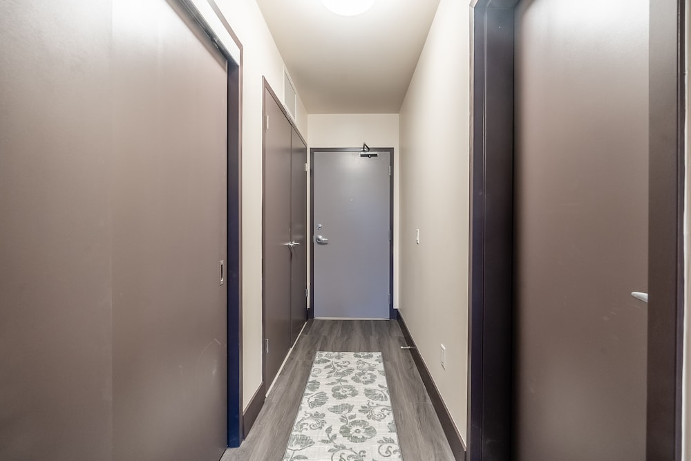 GLOBALSTAY Modern Apartment DT Hamilton - Image 2