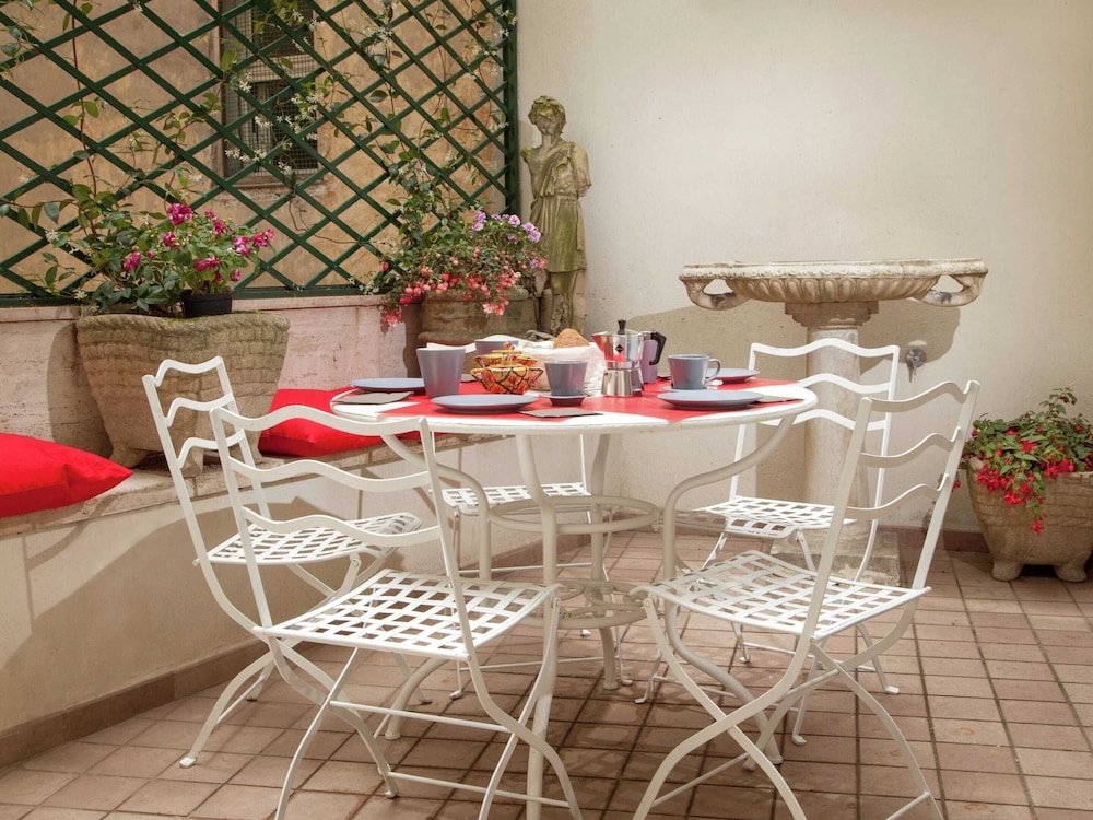 Apartment near Piazza del Popolo & Villa Borghese