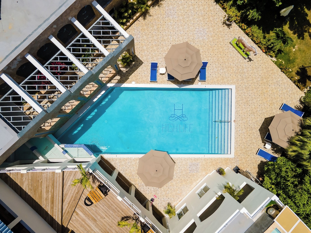 Hotel High Life Resort and Spa - Image 1