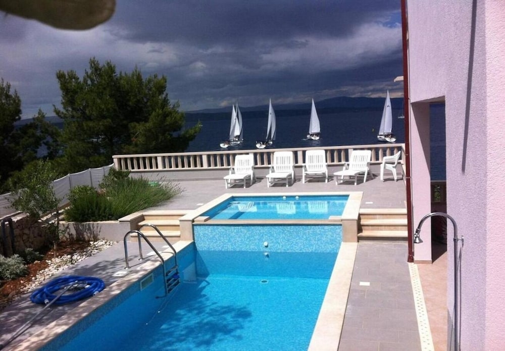 Mlad - With Pool - A2 view 3