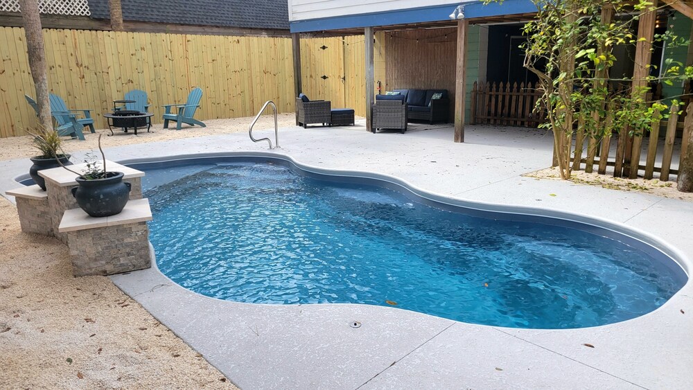 16 6th Avenue by Tybee Vacation Rentals