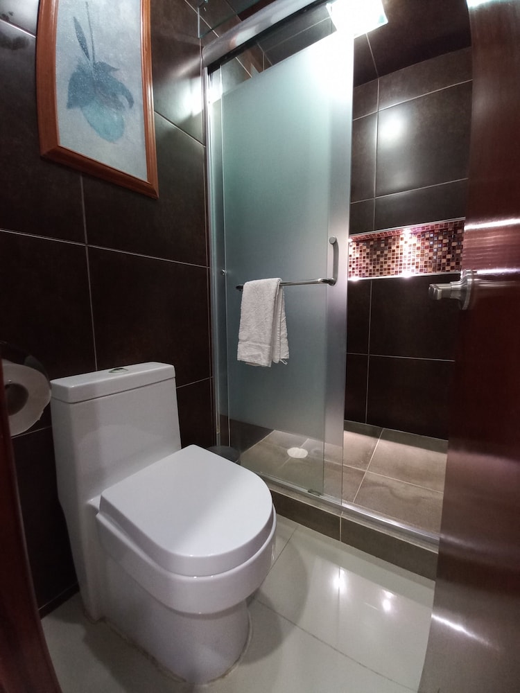 La Aurora Hotel like Home