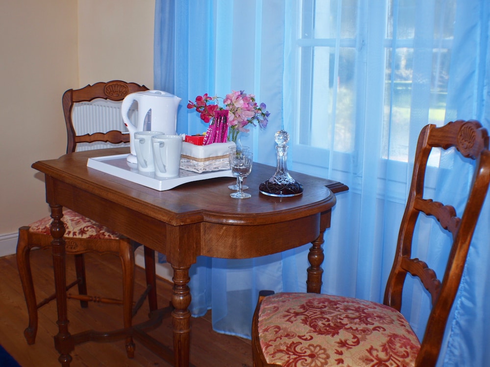 Normandy Getaways at Mis Harand