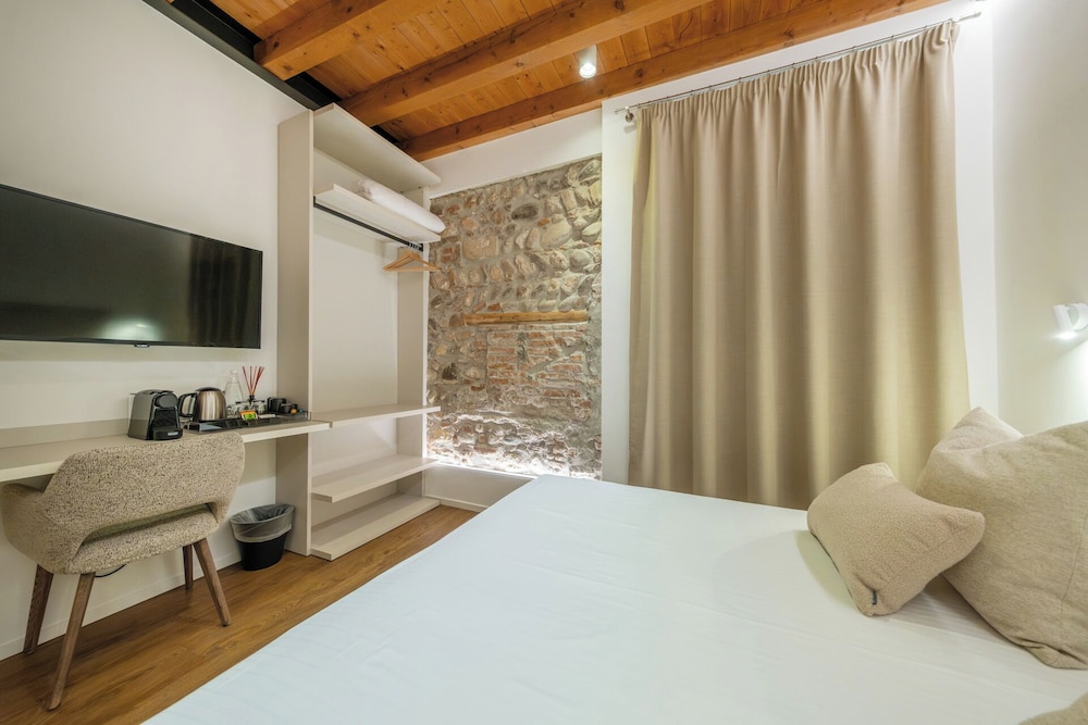 ApartmentsArena - Mustacchi Rooms