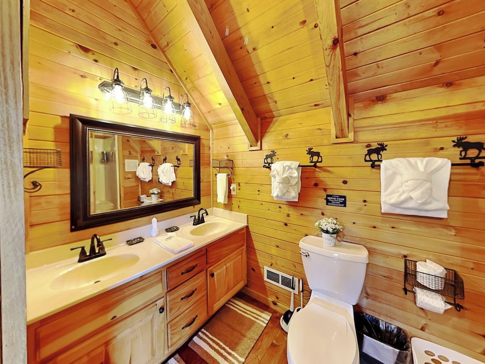 Mulbeary Mountain Cabin