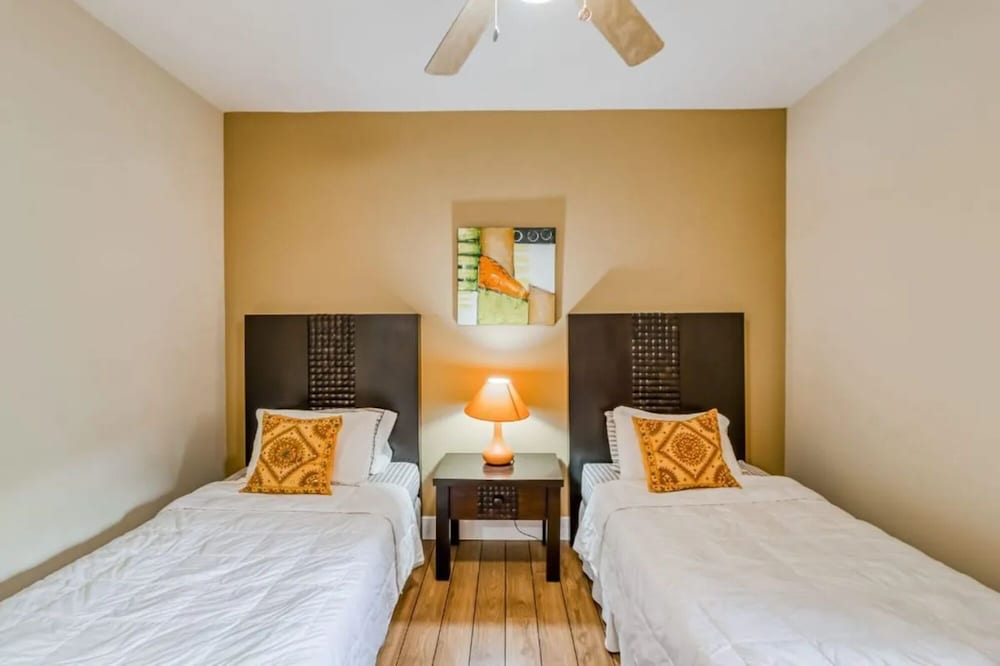 Elegant Condo in High-End Resort Community with Pool and Beach Club Access
