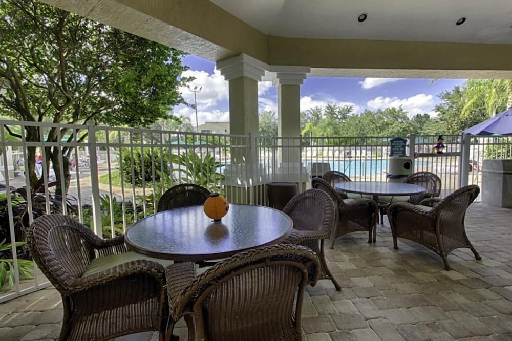 Krista s Tropical Escape Resort Stay Near Disney