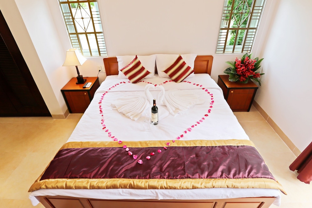 Well-To-Do Villa