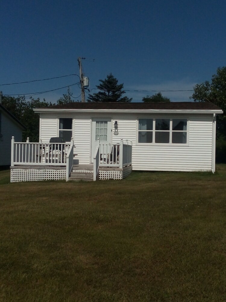 Shining Waters Cottages