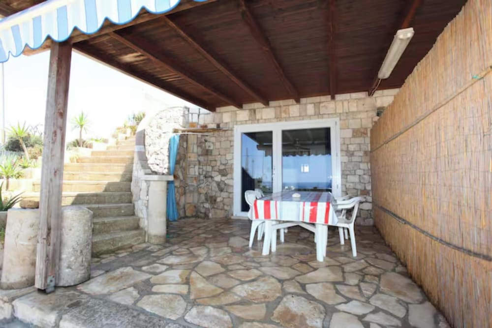 Villa Felloniche