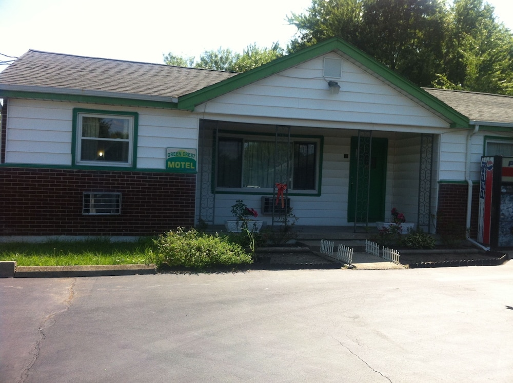Green Crest Motel