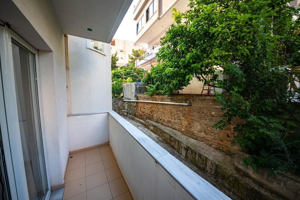 Ideal Aparthotel