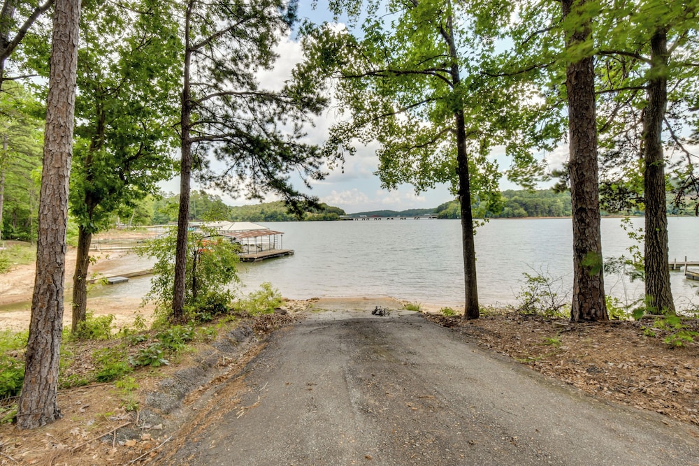 Dock & Hot Tub at Fair Play Hideaway!