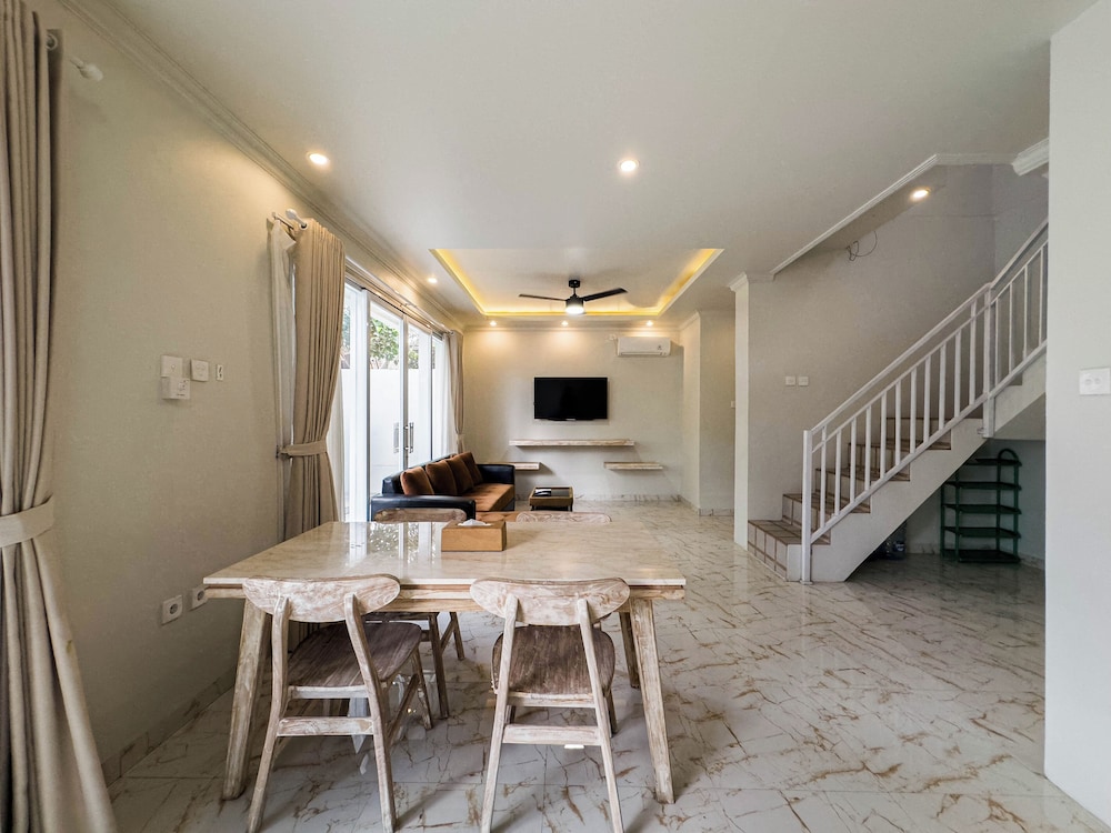 Obeh Villa Ubud Two Bedroom Private Pool