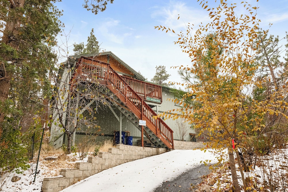 Rocky Top Retreat