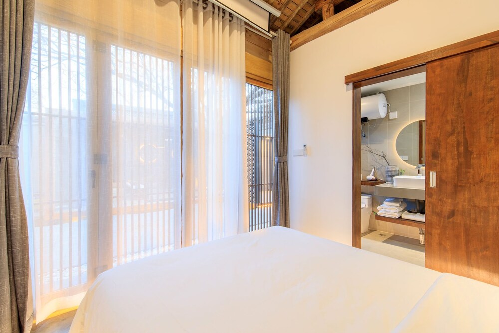 Isvara Flowing Ocean Guesthouse