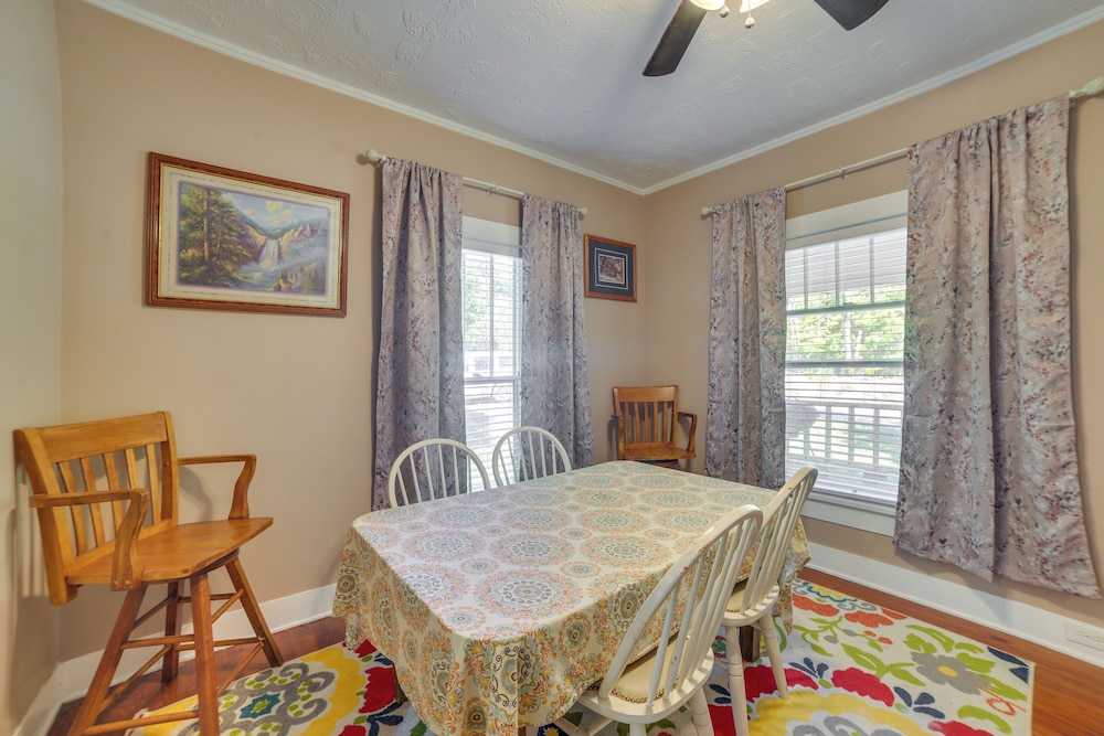 Classic Stewart Home ~ 2 Mi To Boat Launch! view 3