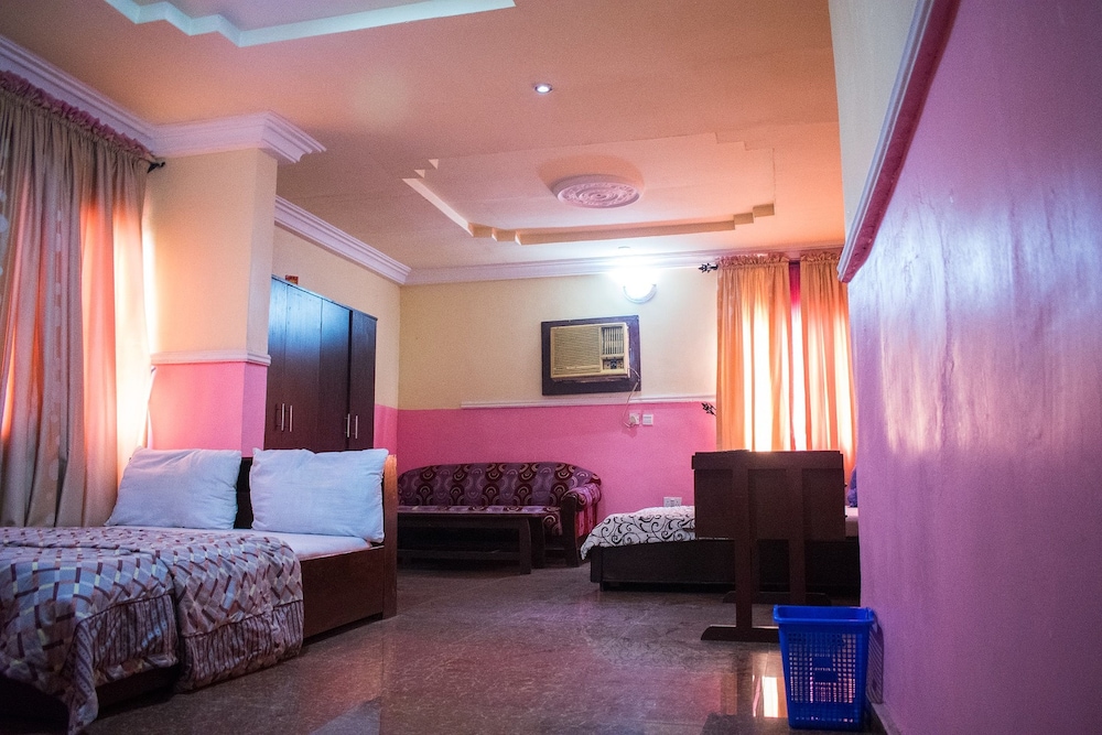 Maria Suites — photo 31