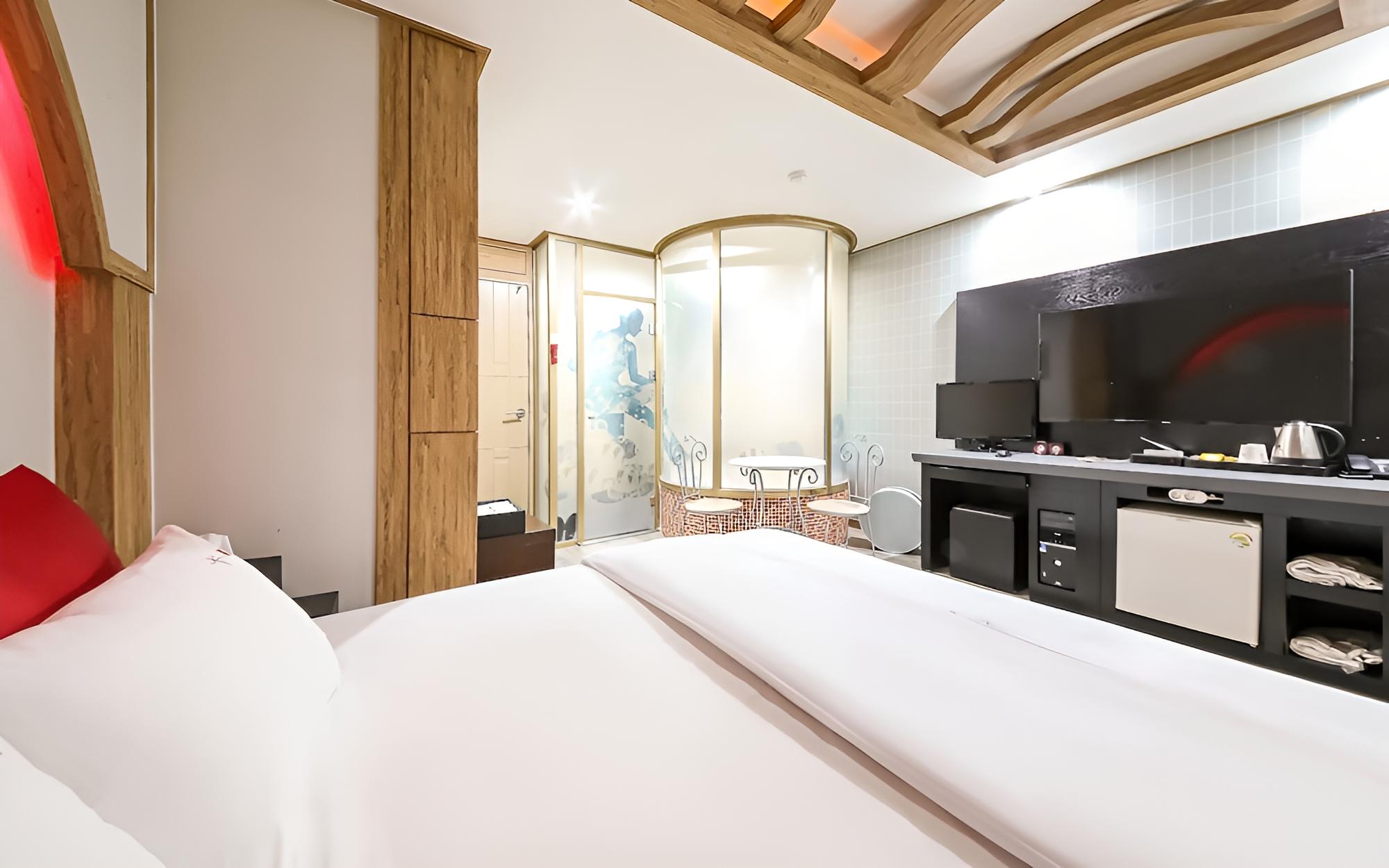 Jinju Hotel K view 3