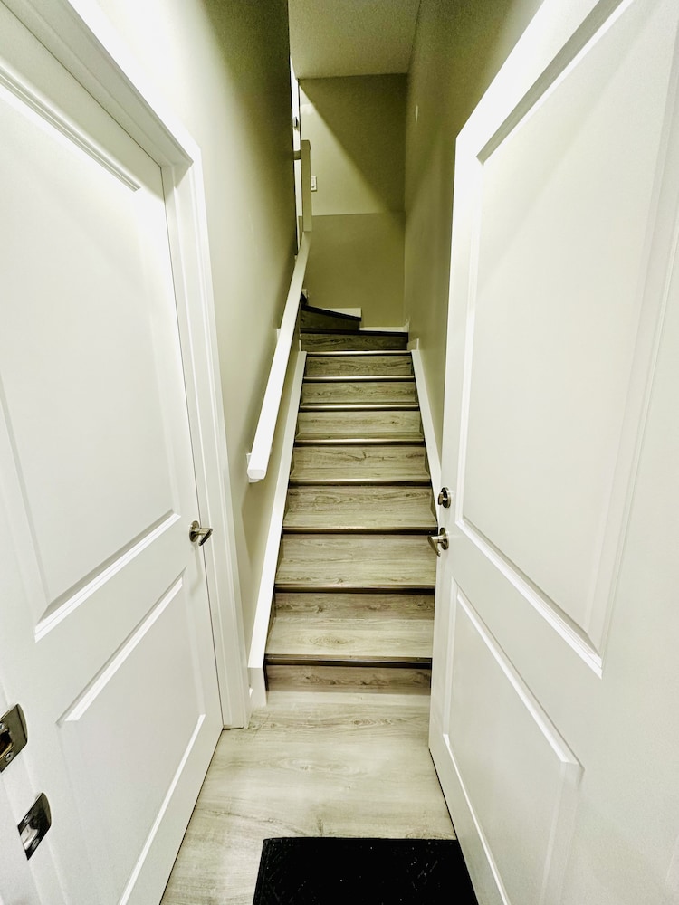 2 Bedrom 3 Beds Suite