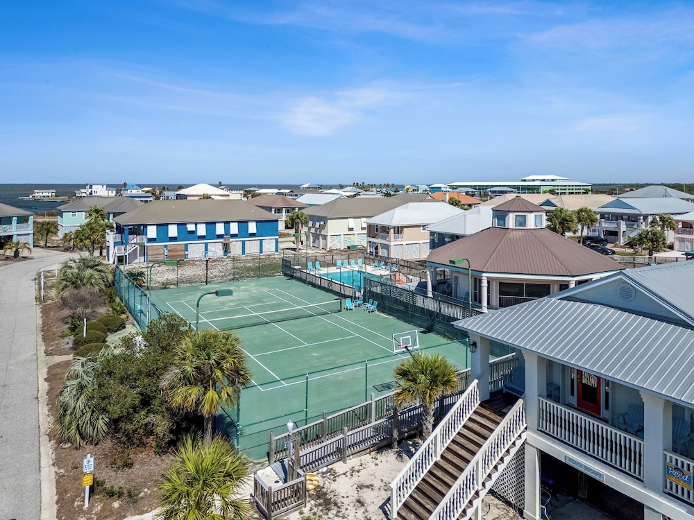 Poseidon Palace by Southern Vacation Rentals