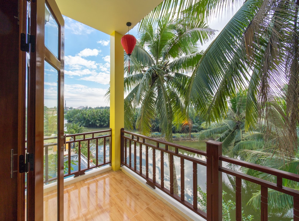 Lakeview Villa Homestay Hoi An