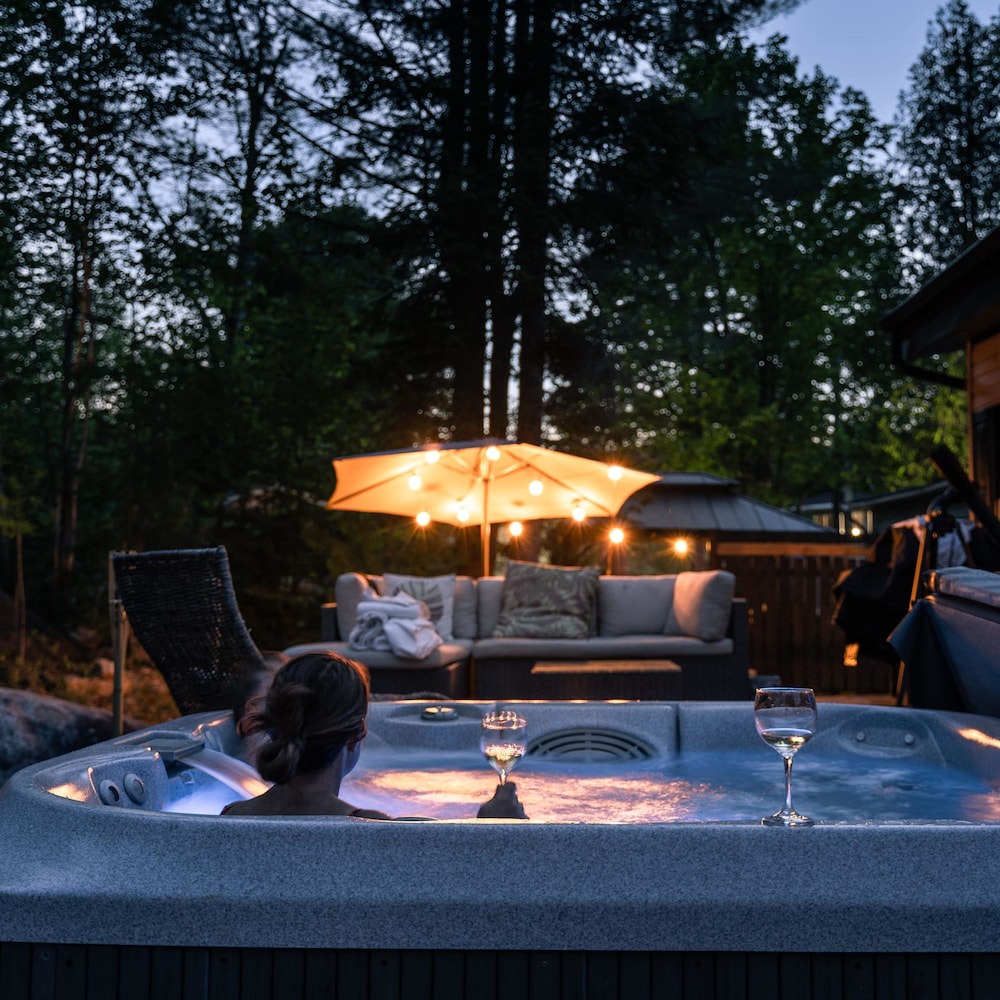 Le Rocher Spa Lac Par Paddleboard