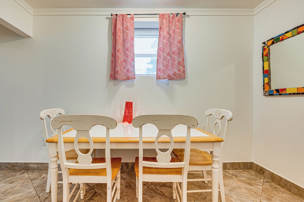 1 Mi to Train: ATL Area Apt w/ Patio & Shared Yard